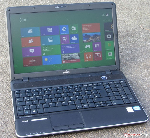 Fujitsu Lifebook A512