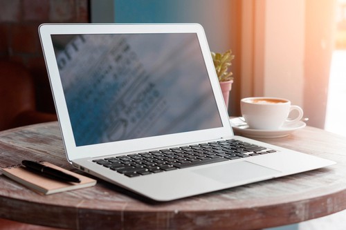MacBook-–-Air