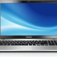 Samsung ATIV BOOK 2-270E5E