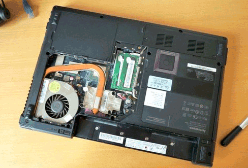 dust-clean-laptop-5